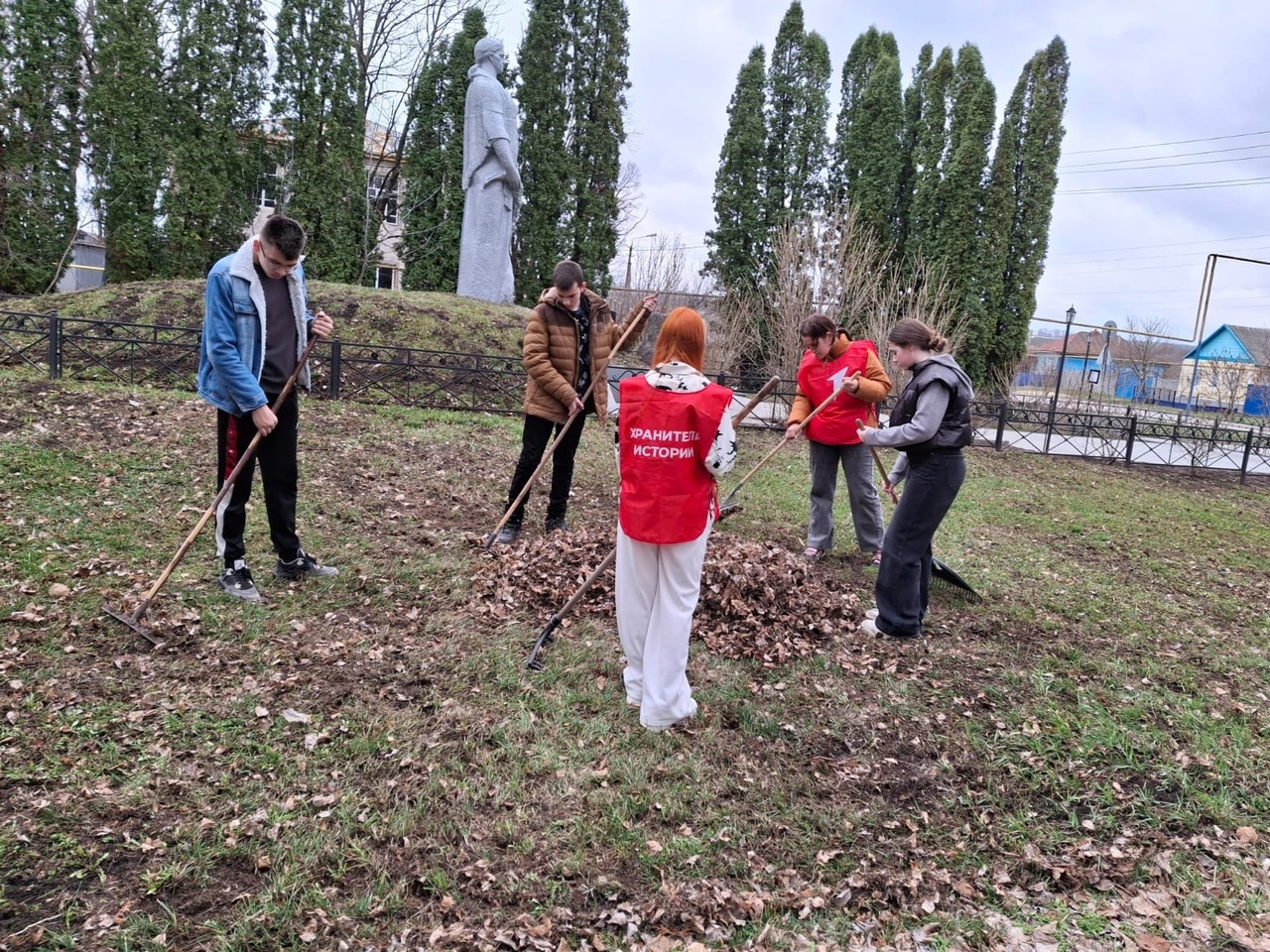 #ХранителиИстории#АлаяГвоздика  #ДорогаКобелиску #ВолонтерыПобеды.